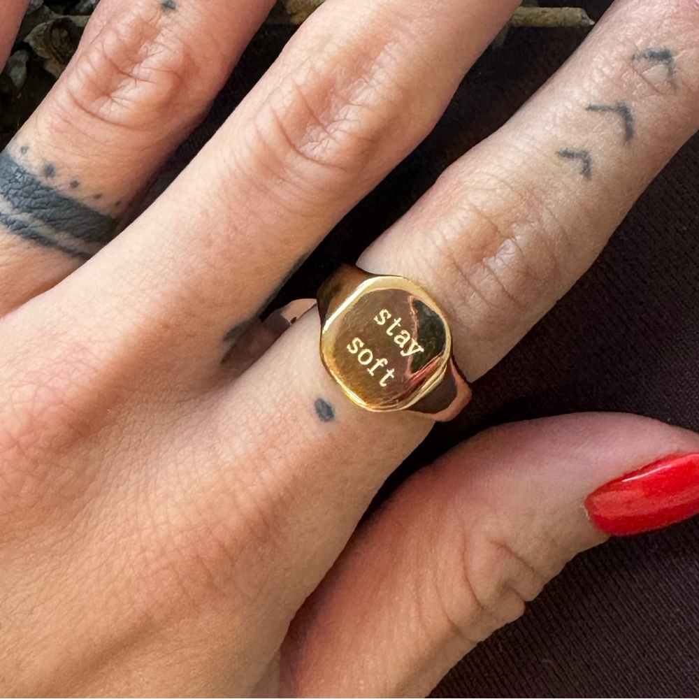 Gorgeous 18kt gold plated “Stay Soft” ring WATERPROOF sz 7